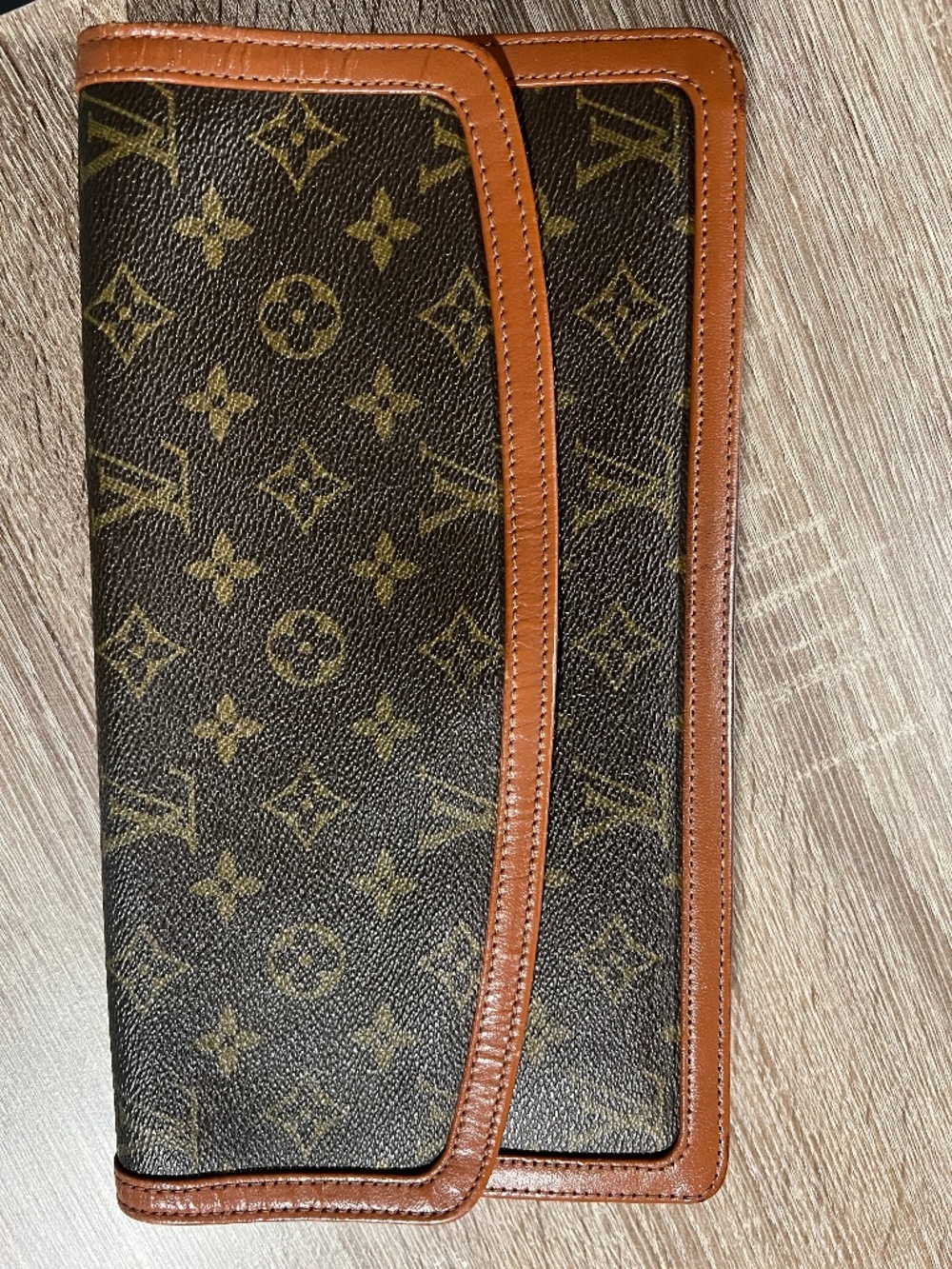 Louis Vuitton Vintage Monogram Canvas Clutch Pochette Brown LV Envelope Bag